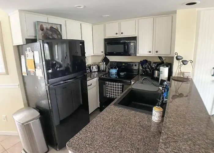 Port O\' Call C302 - Iop Island Retreat! Treetop Oceanview!