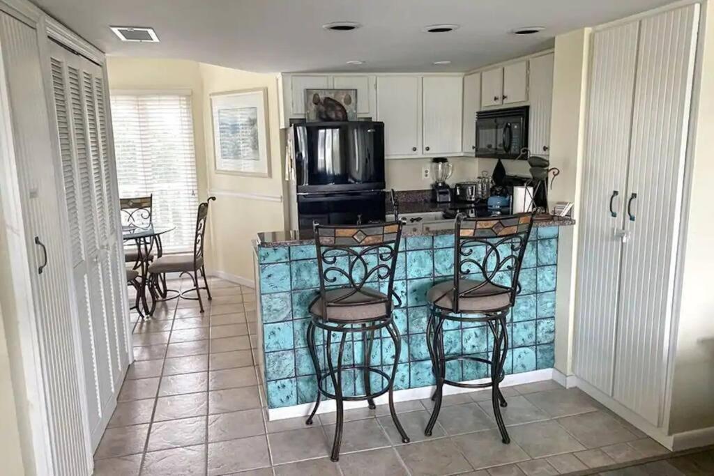 Port O' Call C302 - Iop Island Retreat! Treetop Oceanview! Isle of Palms